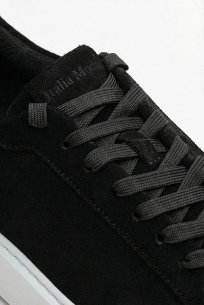 Italia Moda Sneaker in Camoscio Premium – Nero